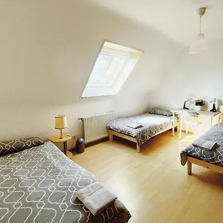 Messezimmer Laatzen 30880 * 하노버