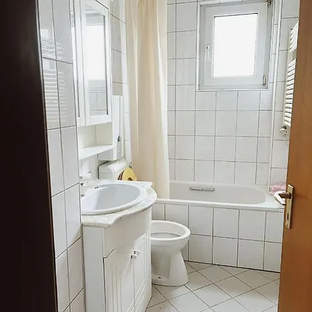 Messezimmer Laatzen 30880 * Hannover