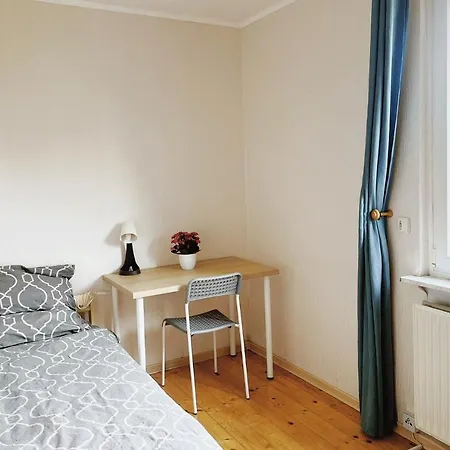 Messezimmer Laatzen 30880 * 하노버